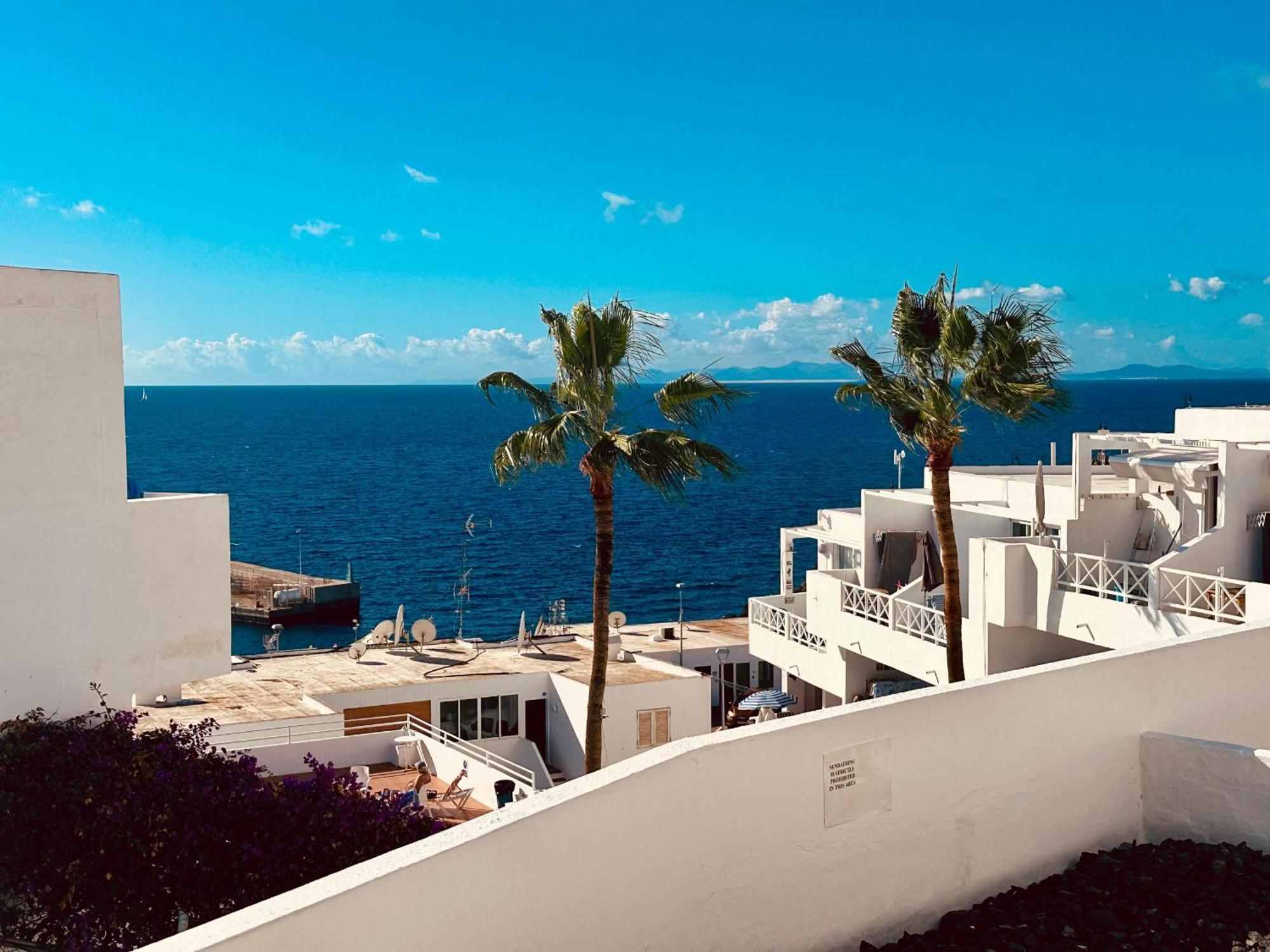 Suite Infinity Ocean - Sea View Puerto del Carmen  Extérieur photo